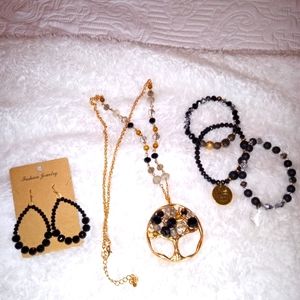 Hand made necklace set